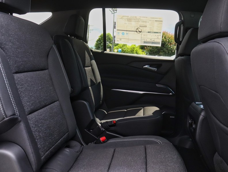 2026 Chevrolet Traverse AWD 4Dr LT