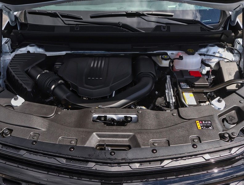 2026 Chevrolet Traverse AWD 4Dr LT