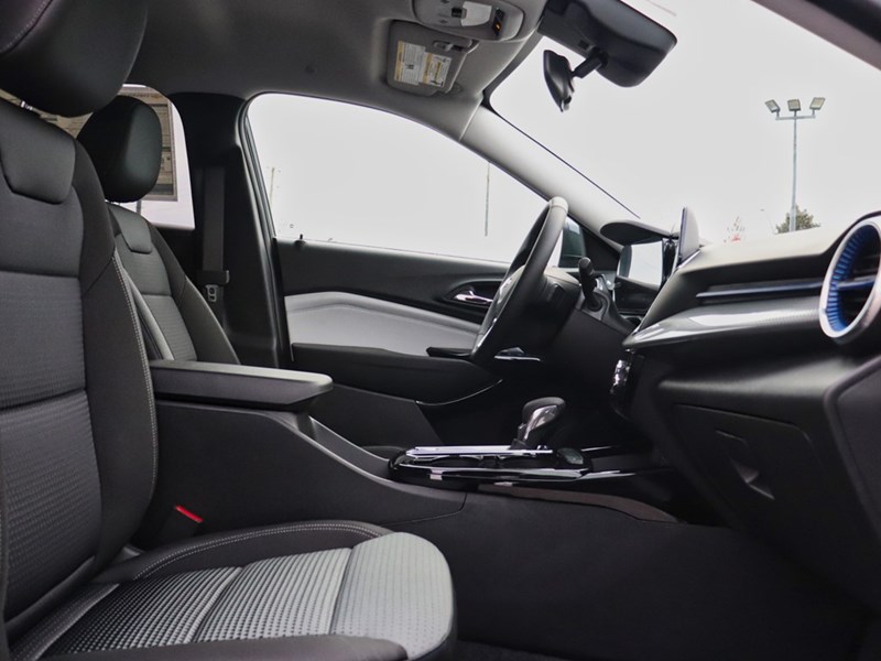 2026 Chevrolet Trax FWD 4dr LT