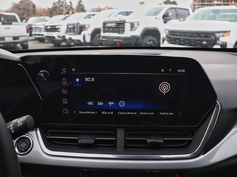 2026 Chevrolet Trax FWD 4dr LT