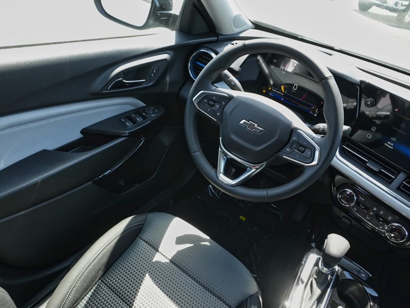 2026 Chevrolet Trax FWD 4Dr LT