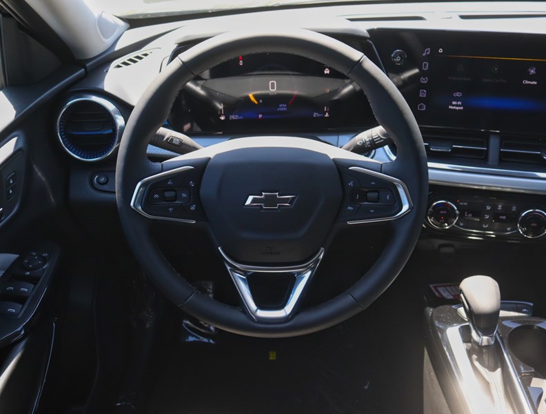 2026 Chevrolet Trax FWD 4Dr LT