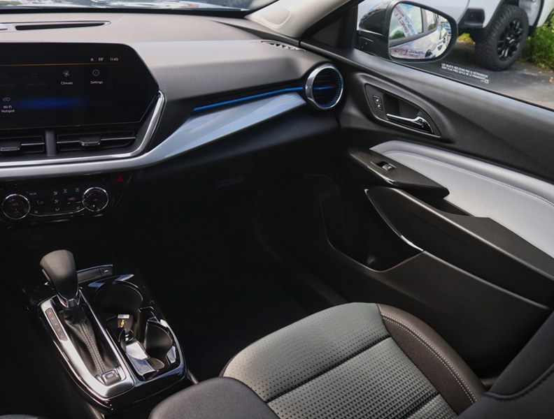 2026 Chevrolet Trax FWD 4Dr LT