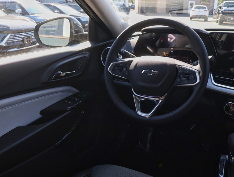 2026 Chevrolet Trax FWD 4Dr LT