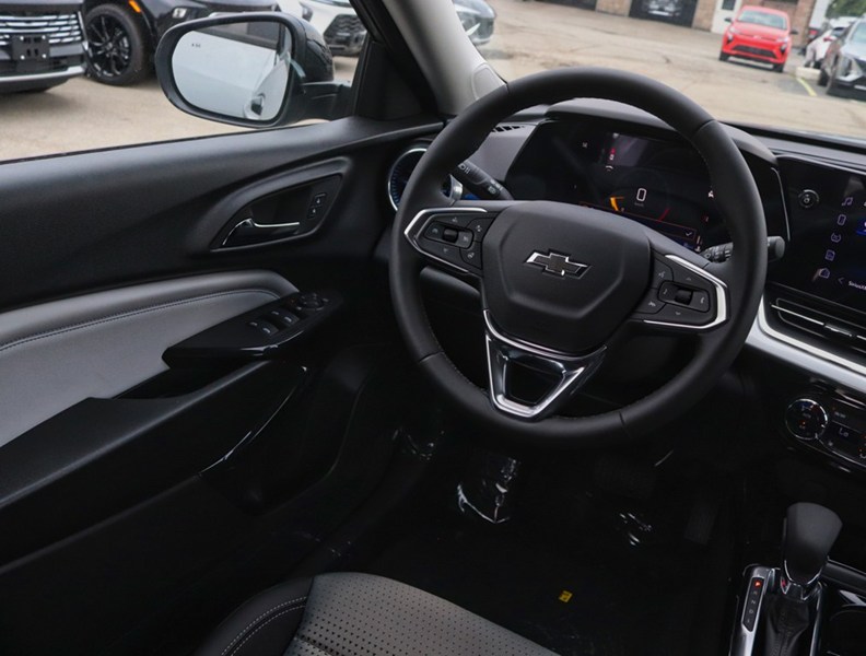 2026 Chevrolet Trax FWD 4Dr LT