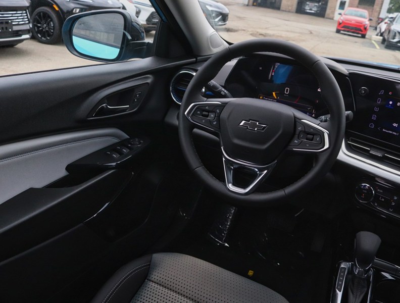2026 Chevrolet Trax FWD 4Dr LT