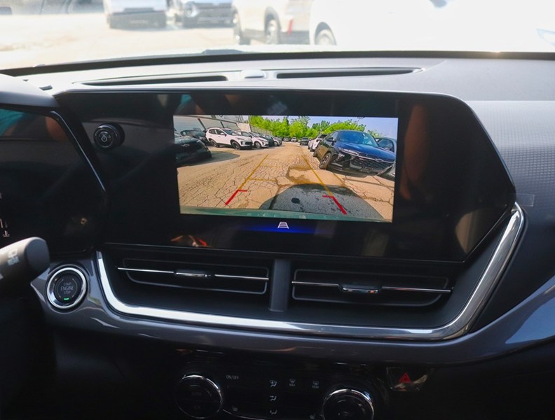 2026 Chevrolet Trax FWD 4Dr Activ