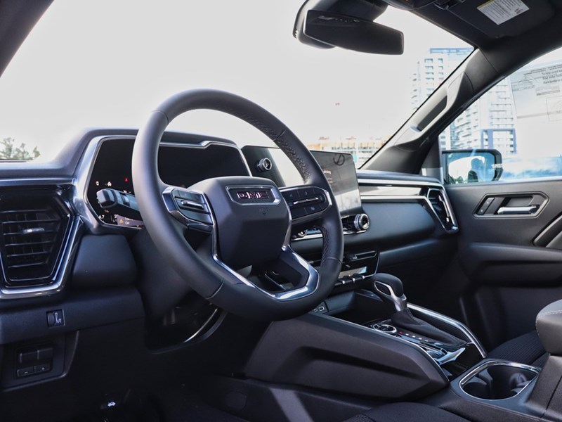 2026 GMC Canyon 4WD Crew Cab Elevation