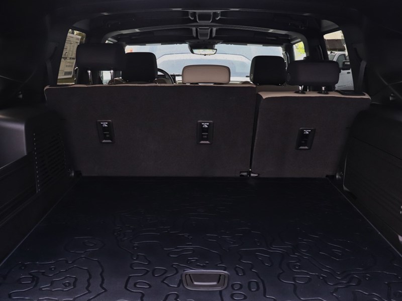 2026 GMC HUMMER EV SUV e4WD 4dr 2X w/1SF