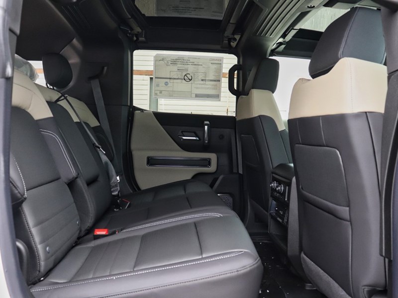 2026 GMC HUMMER EV SUV e4WD 4dr 2X w/1SF