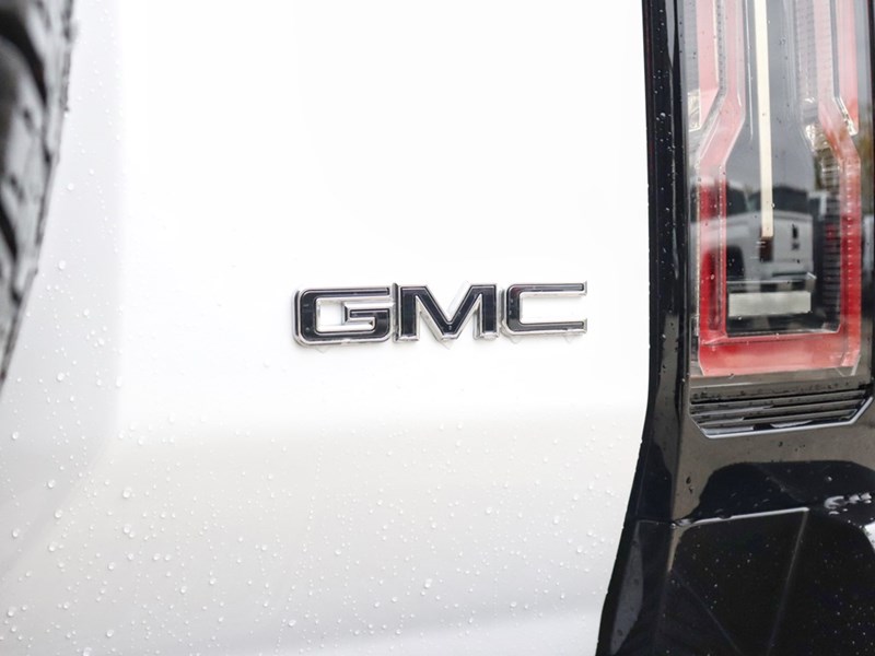 2026 GMC HUMMER EV SUV e4WD 4dr 2X w/1SF