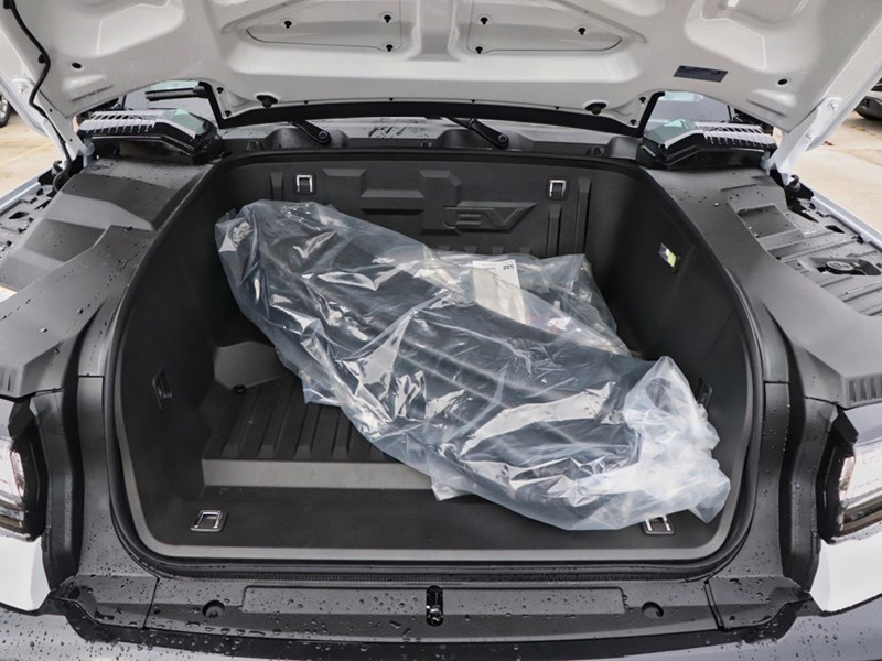 2026 GMC HUMMER EV SUV e4WD 4dr 2X w/1SF