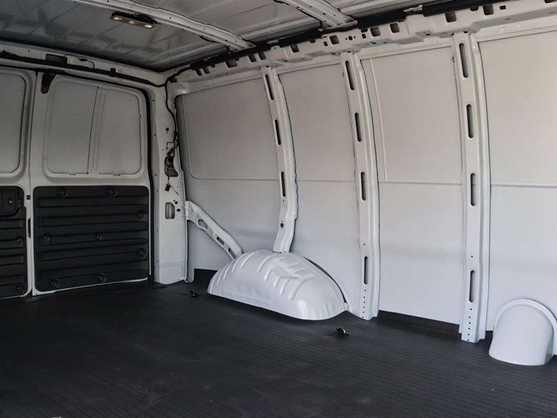 2026 Gmc Savana 2500 RWD 2500 135