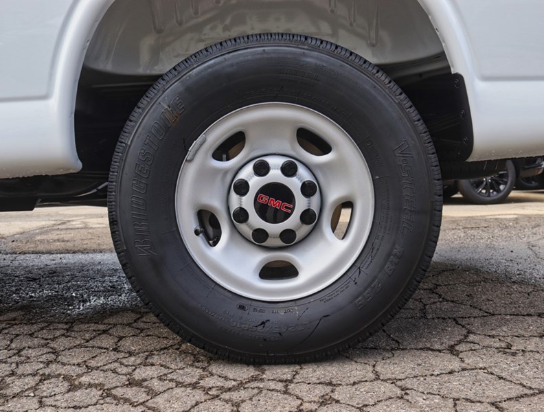 2026 Gmc Savana 2500 RWD 2500 135