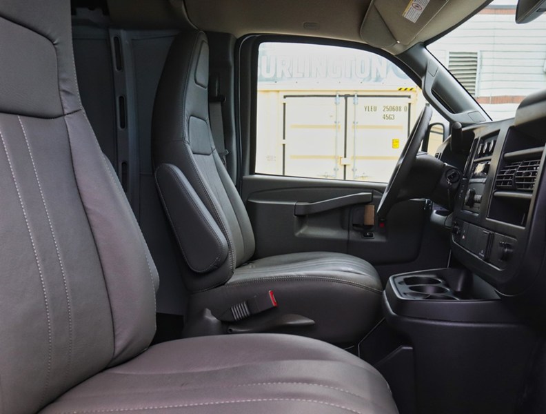 2026 Gmc Savana Cargo Van RWD 2500 135