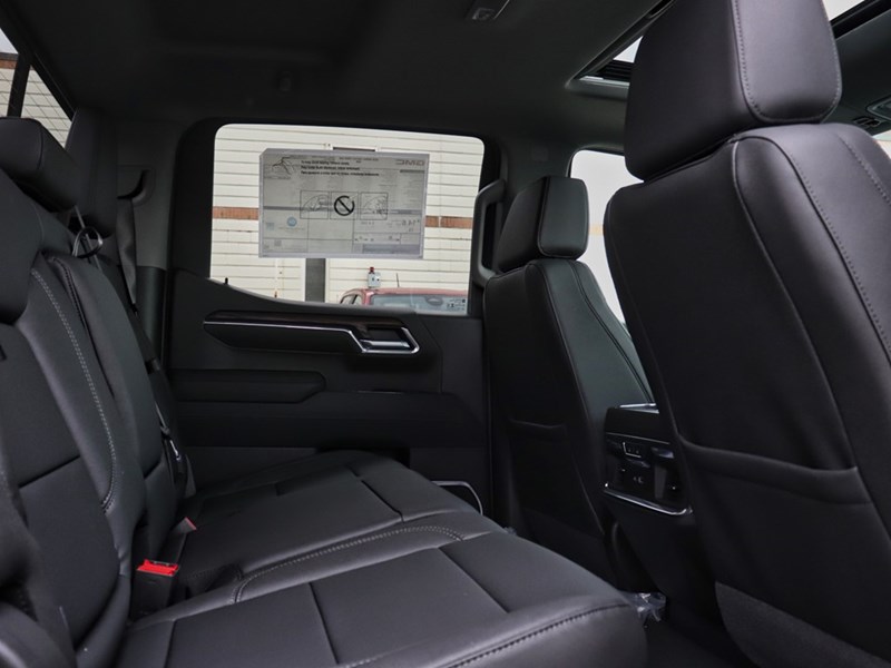 2026 GMC Sierra 1500 4WD Crew Cab 147