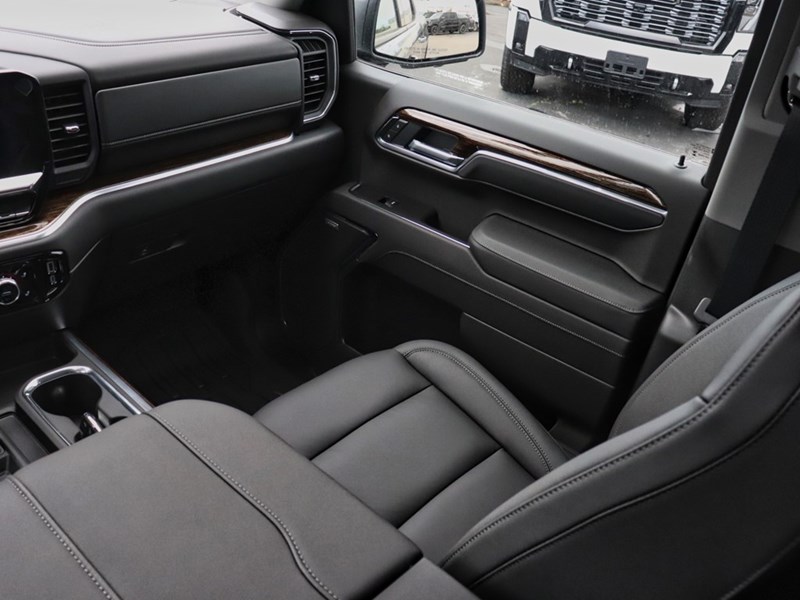 2026 GMC Sierra 1500 4WD Crew Cab 147