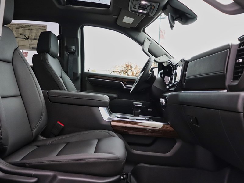 2026 GMC Sierra 1500 4WD Crew Cab 147