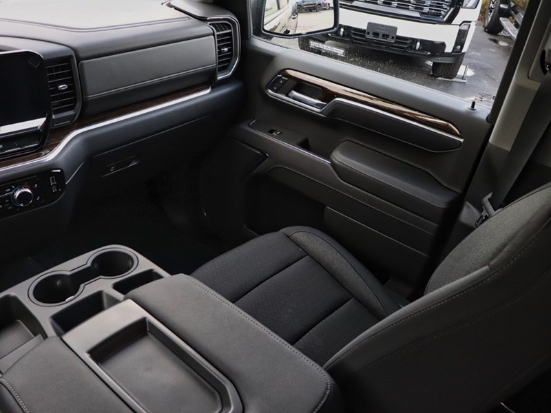 2026 GMC Sierra 1500 4WD Crew Cab 147