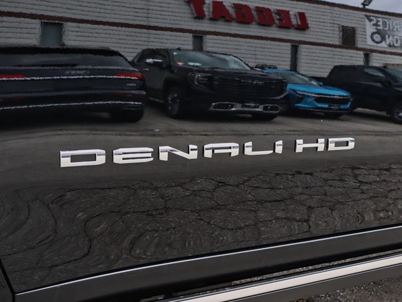 2026 GMC Sierra 2500HD 4WD Crew Cab 159