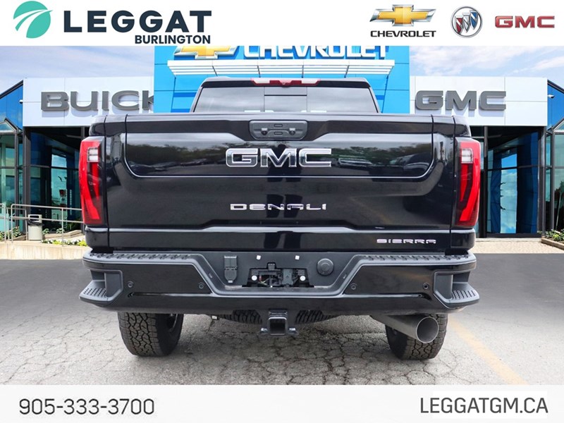 2026 GMC Sierra 2500HD 4WD Crew Cab 159