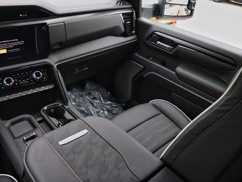 2026 GMC Sierra 2500HD 4WD Crew Cab 159