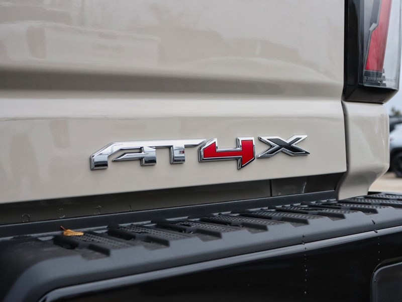 2026 GMC Sierra 2500HD 4WD Crew Cab 159