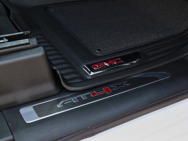 2026 GMC Sierra 2500HD 4WD Crew Cab 159