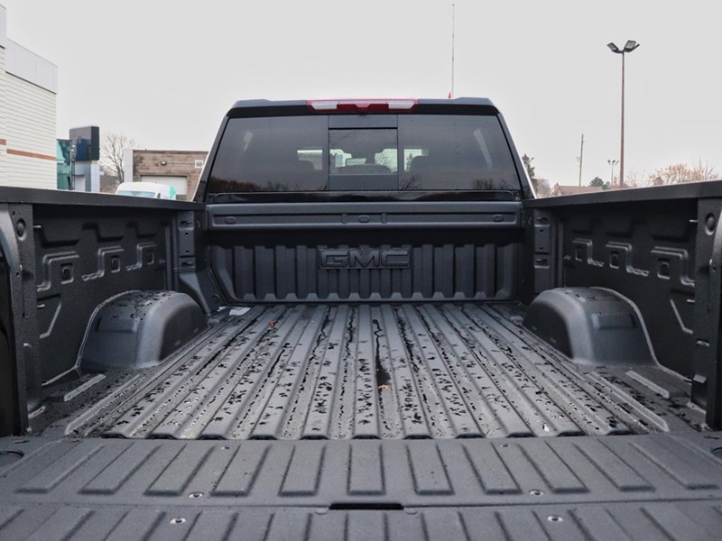 2026 GMC Sierra 2500HD 4WD Crew Cab 159