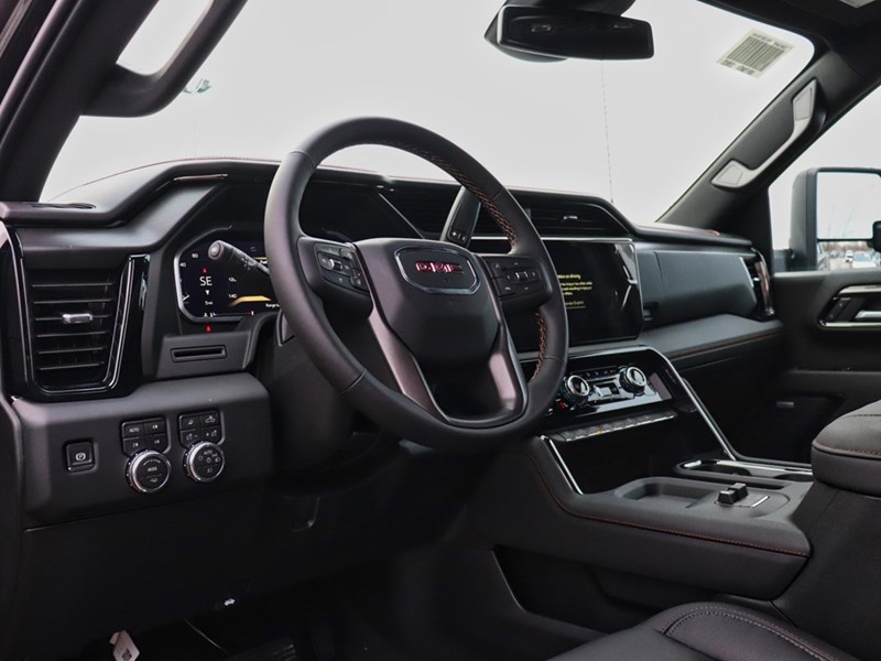 2026 GMC Sierra 2500HD 4WD Crew Cab 159