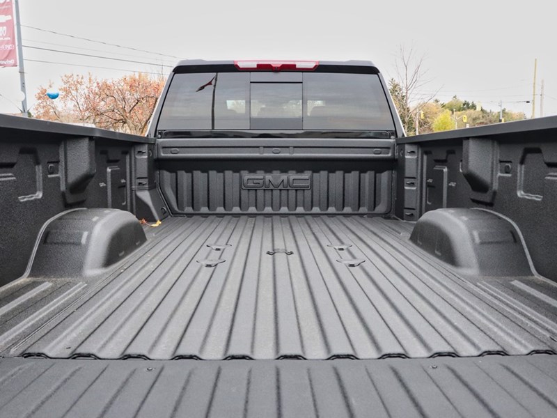 2026 GMC Sierra 3500HD 4WD Crew Cab 172