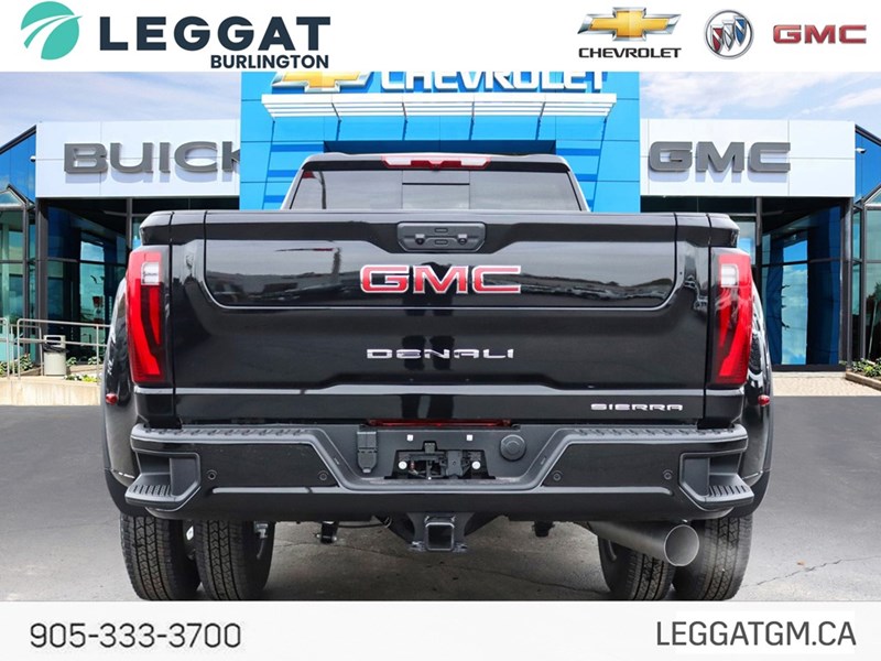 2026 GMC Sierra 3500HD 4WD Crew Cab 172