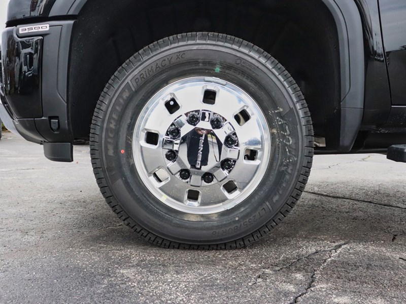 2026 GMC Sierra 3500HD 4WD Crew Cab 172