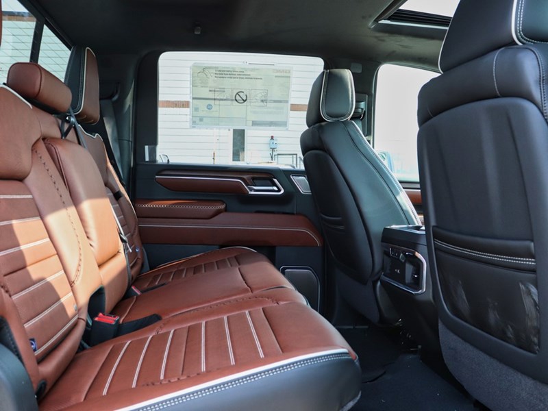 2026 GMC Sierra 2500HD 4WD Crew Cab 159