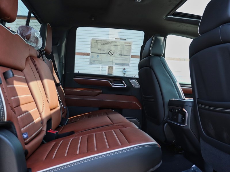 2026 GMC Sierra 2500HD 4WD Crew Cab 159