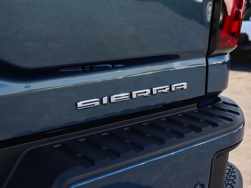 2026 GMC Sierra 2500HD 4WD Crew Cab 159