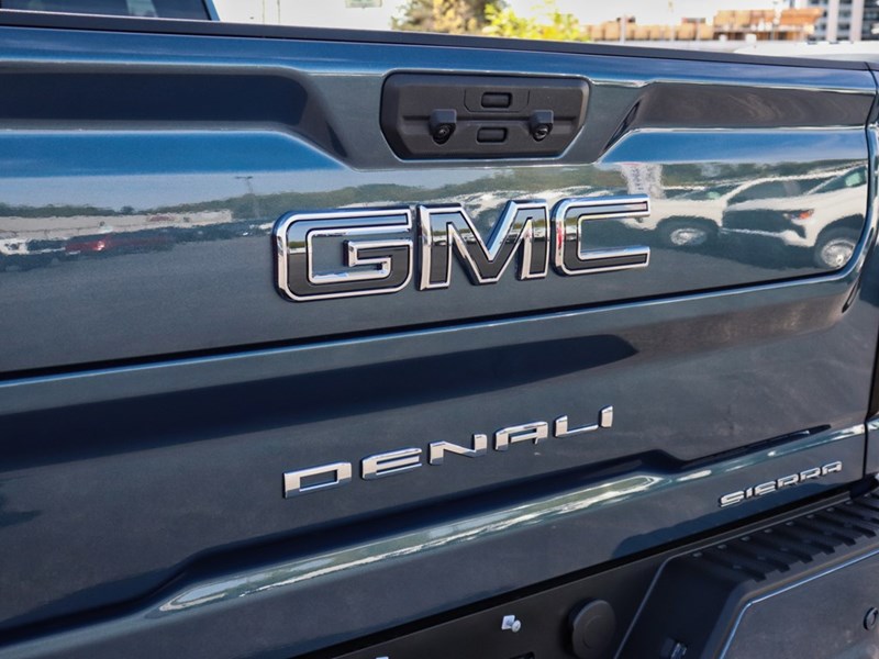 2026 GMC Sierra 2500HD 4WD Crew Cab 159