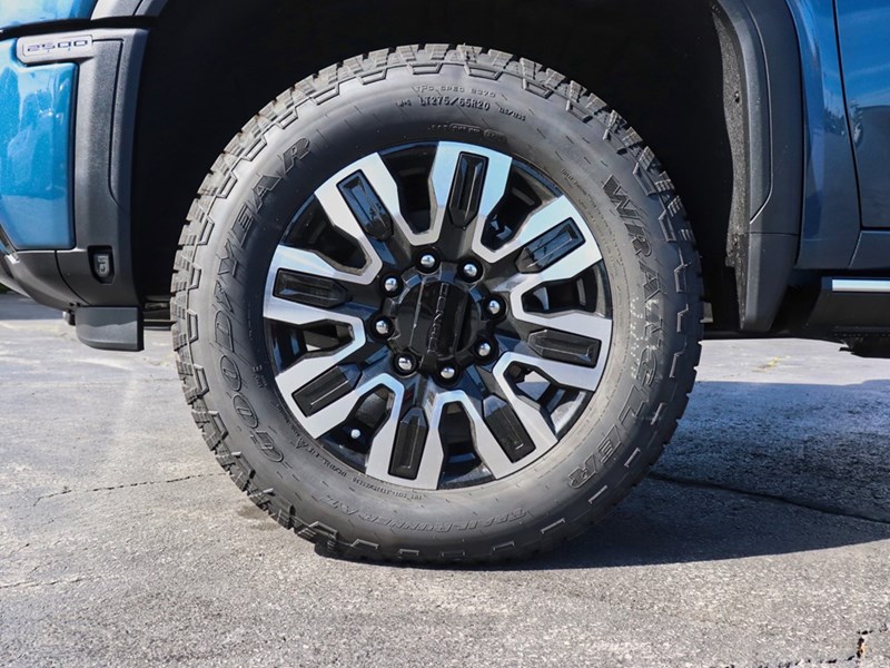 2026 GMC Sierra 2500HD 4WD Crew Cab 159