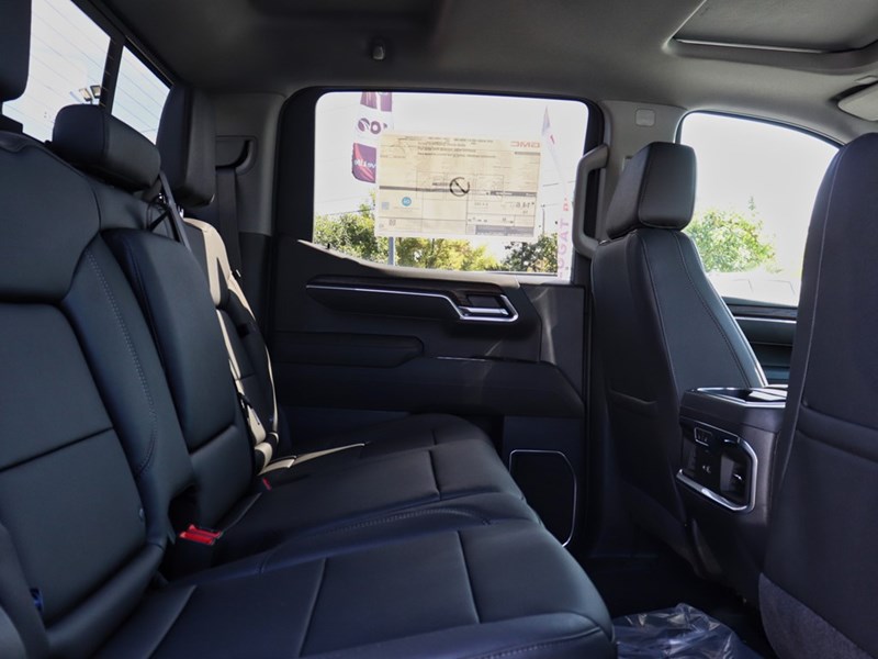 2026 GMC Sierra 1500 4WD Crew Cab 147