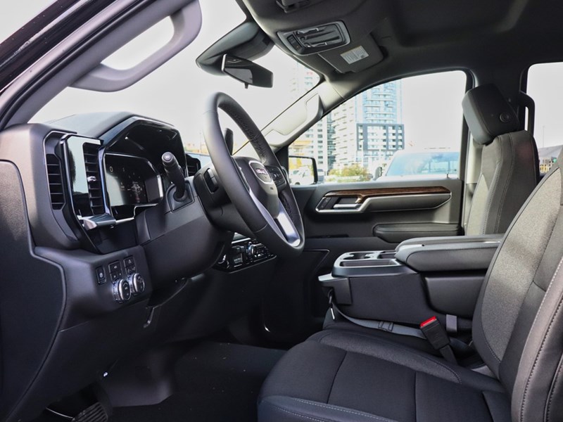 2026 GMC Sierra 1500 4WD Crew Cab 147