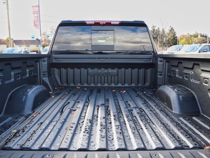 2026 GMC Sierra 2500HD 4WD Crew Cab 159