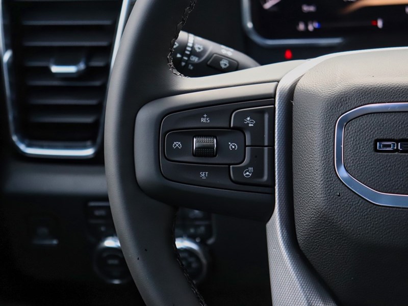 2026 GMC Sierra 3500HD 4WD Crew Cab 172