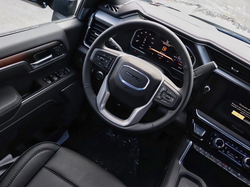 2026 GMC Sierra 3500HD 4WD Crew Cab 172