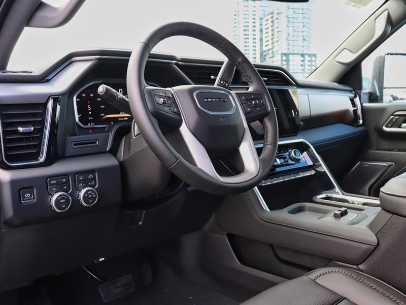 2026 GMC Sierra 3500HD 4WD Crew Cab 172