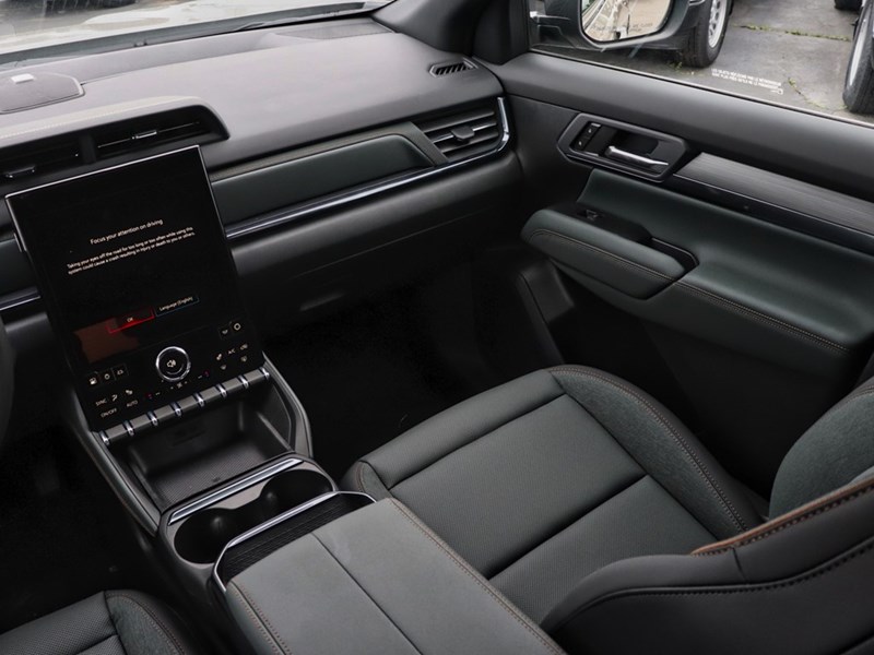 2026 GMC Terrain AWD 4dr AT4