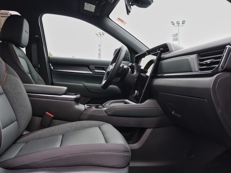 2026 GMC Terrain AWD 4dr AT4