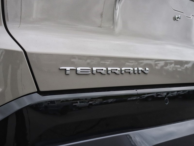 2026 GMC Terrain AWD 4dr AT4