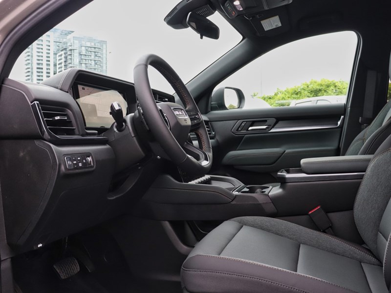 2026 GMC Terrain AWD 4dr AT4
