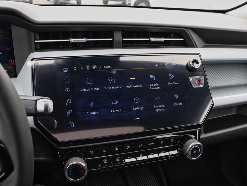 2027 Chevrolet Bolt FWD 4Dr RS