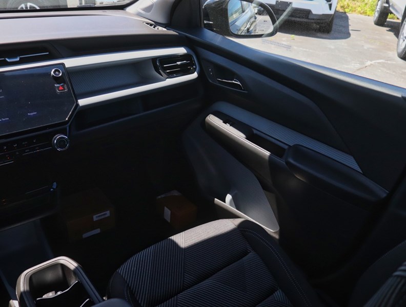 2027 Chevrolet Bolt FWD 4Dr LT
